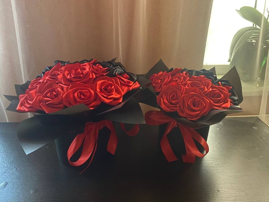 Букет з атласних стрічок