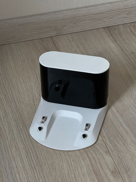 Робот-пилосос миючий Roborock S8