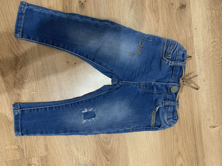 Spodnie elastyczne jeansy zara 80