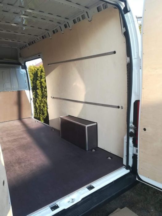 Profesjonalne zabudowy samochodów dostawczych dla Citroen Jumper L4H3