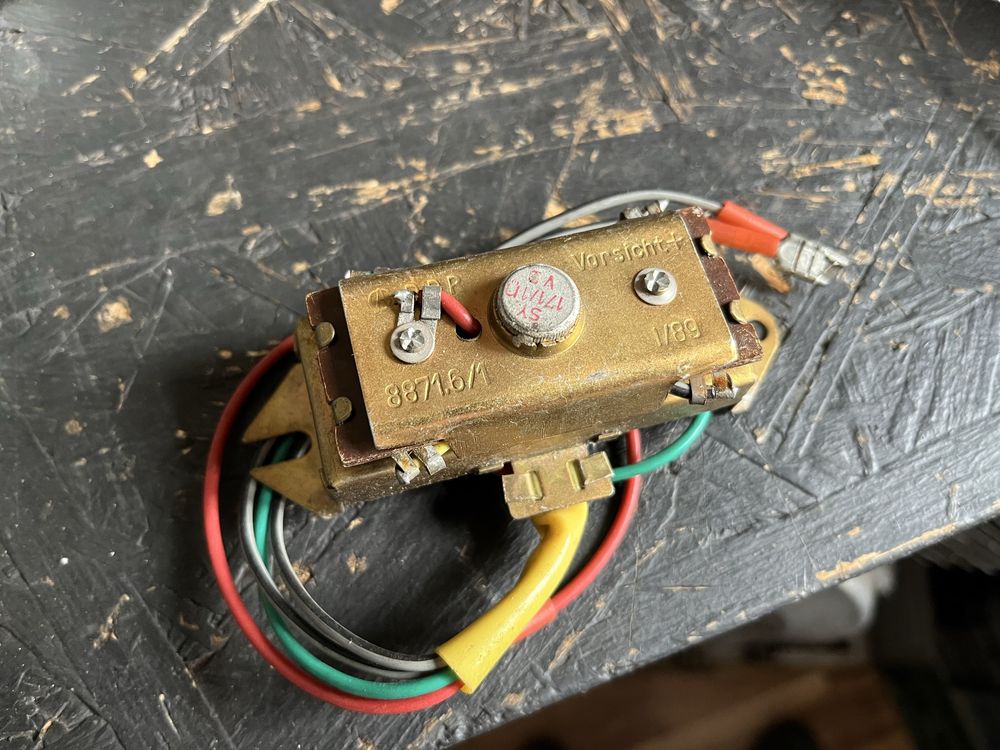 Simson S51 SR50 KR51 NOWY prostownik regulator DDR oryginal