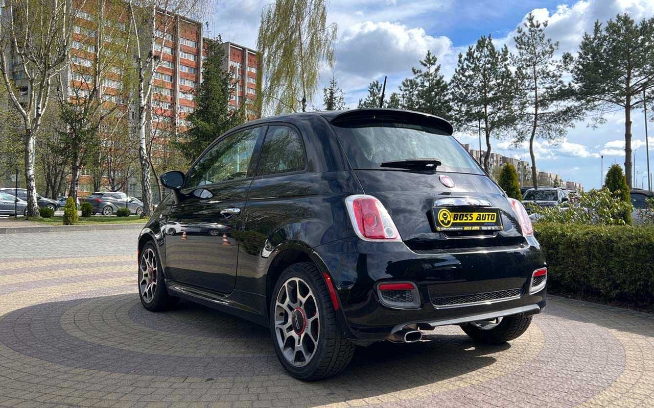 Fiat 500 2015 року