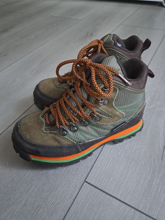 Buty zimowe chłopięce Sprandi z CCC rozmiar 33 (21cm)