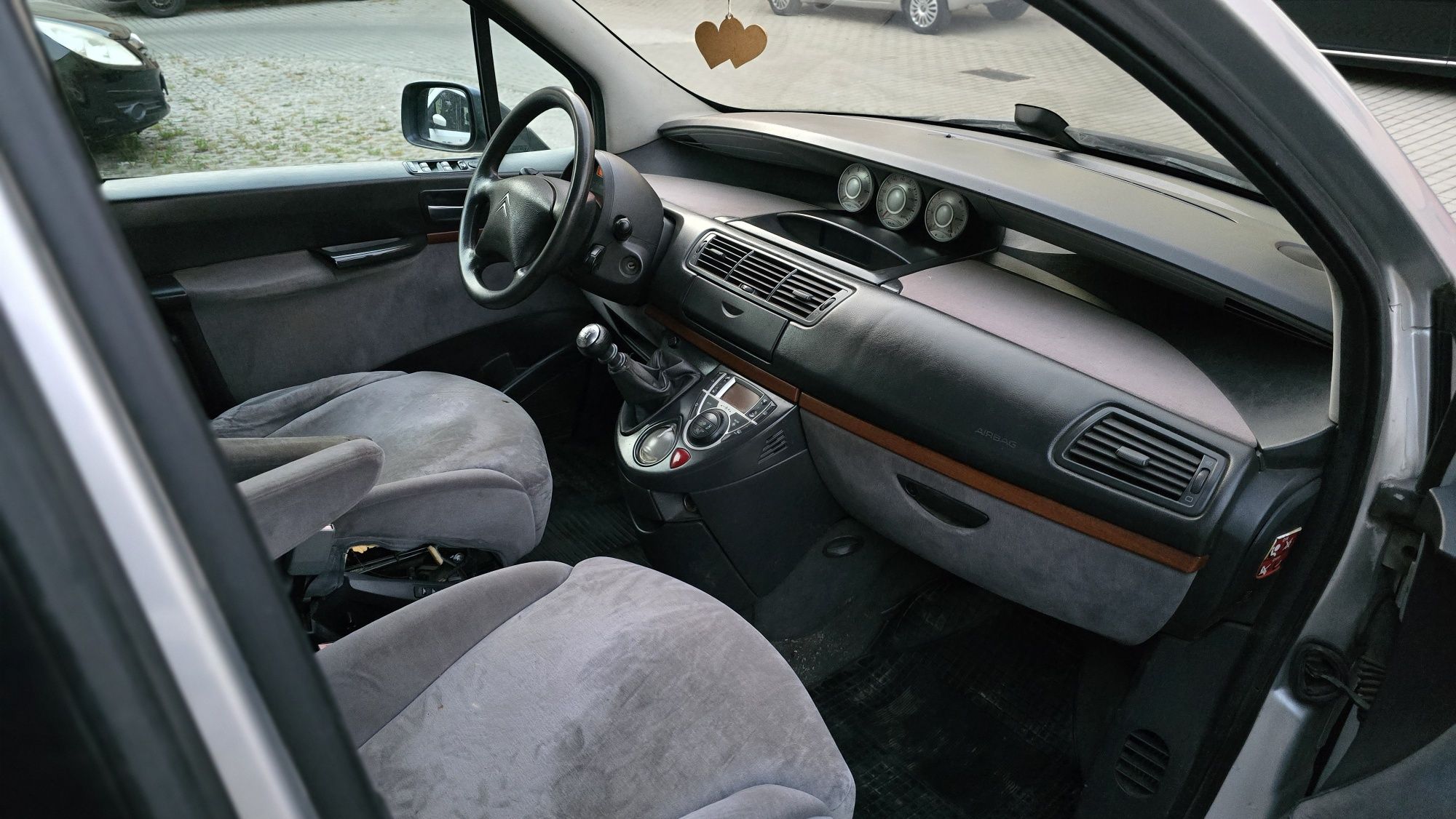 Citroen C8 2.2 HDI - 7 osobowy , sprawna klima , hak