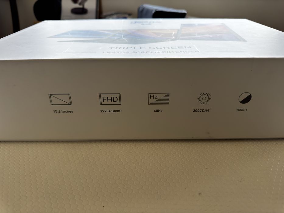 Triple Laptop Screen Extender