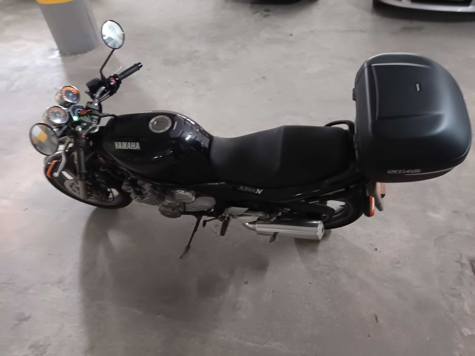 Vendo Yamaha XJ600N