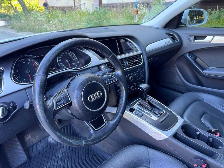 Audi A4/B8 2010г 2.0TFSI Quattro Акпп ZF