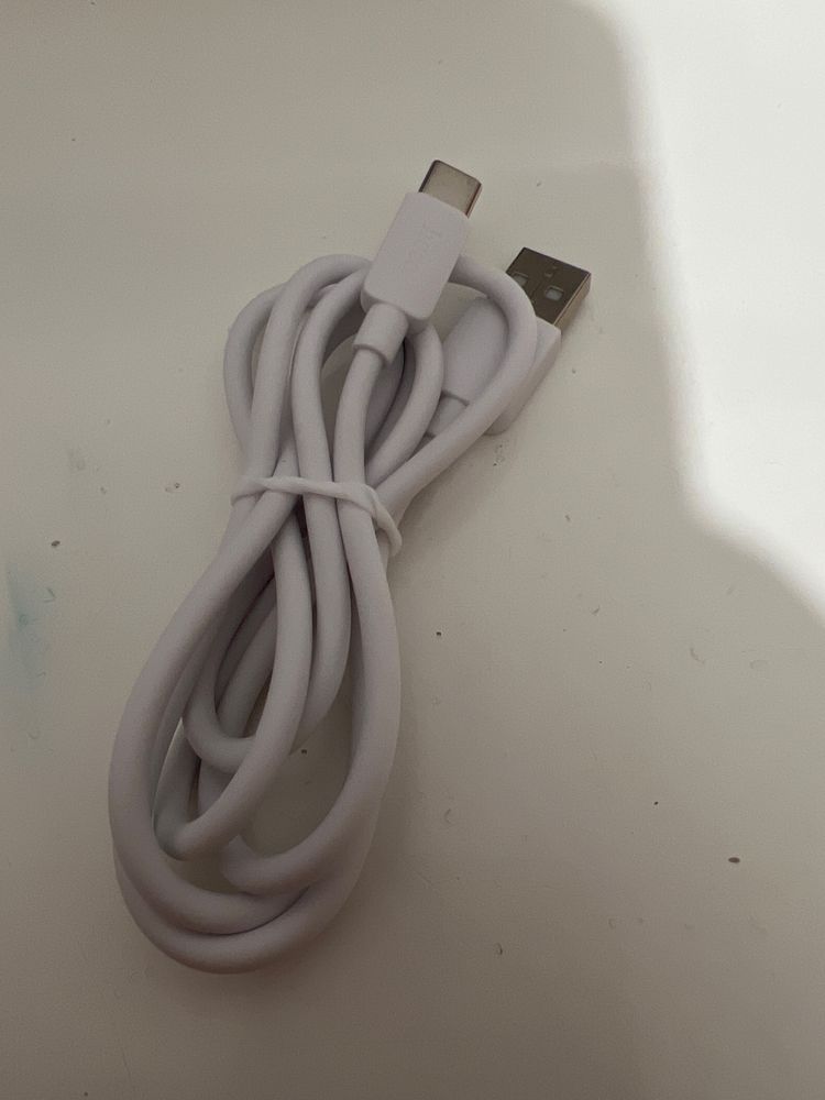 Kabel usb typu c do ładowania i zgrywania danych 27W