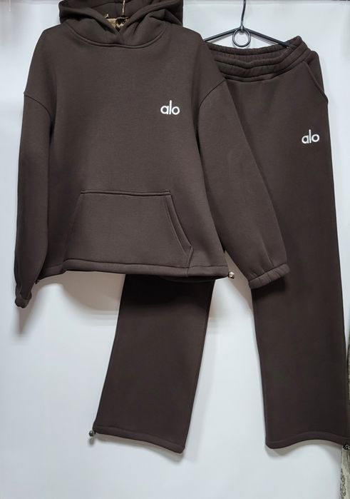 Крутезні теплі костюми,  Туреччина,  нові, розмір  XS-M