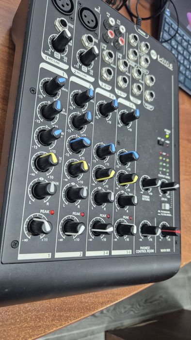 Мікшерний пульт rcf lpad 6
