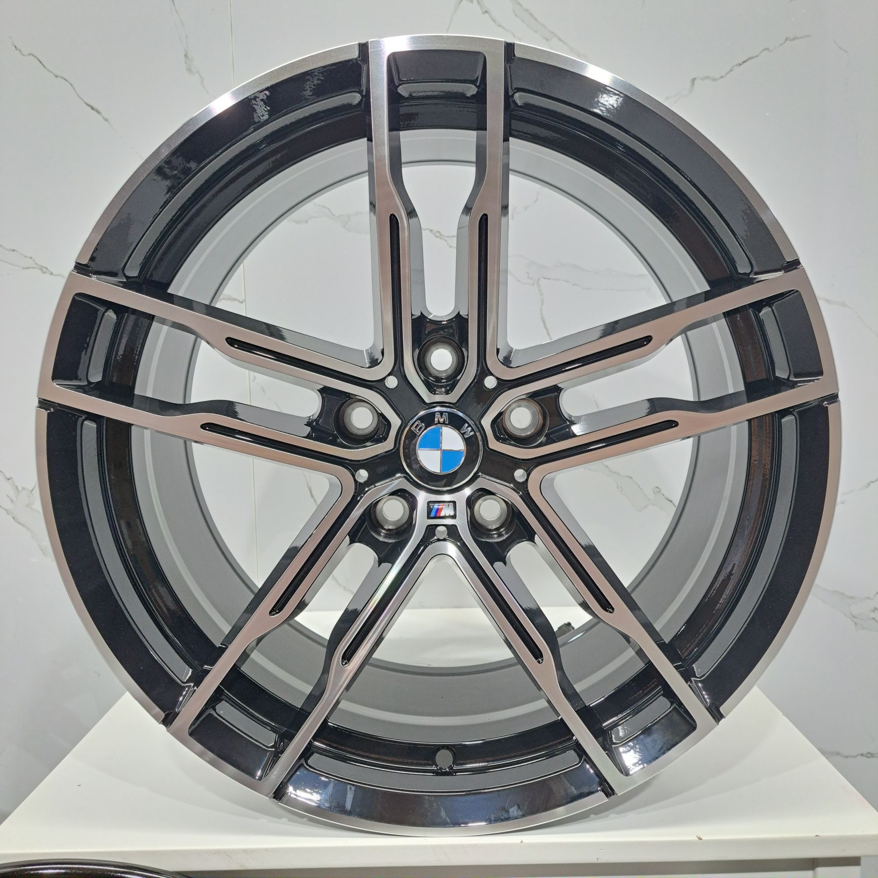 Jantes 18" LOOK BMW 810M M5 serie 3 4 F30 F31 F32 F33 F36 5x120