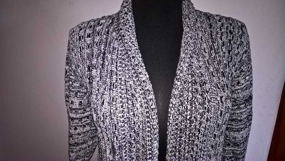 Sweter damski, długi,luźny, narzutka Mixed Fibres-rozmiar 40/42