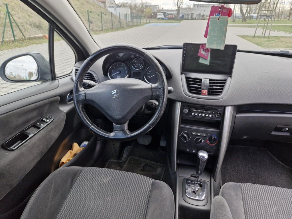 Peugeot 207 1.6 lpg Automat