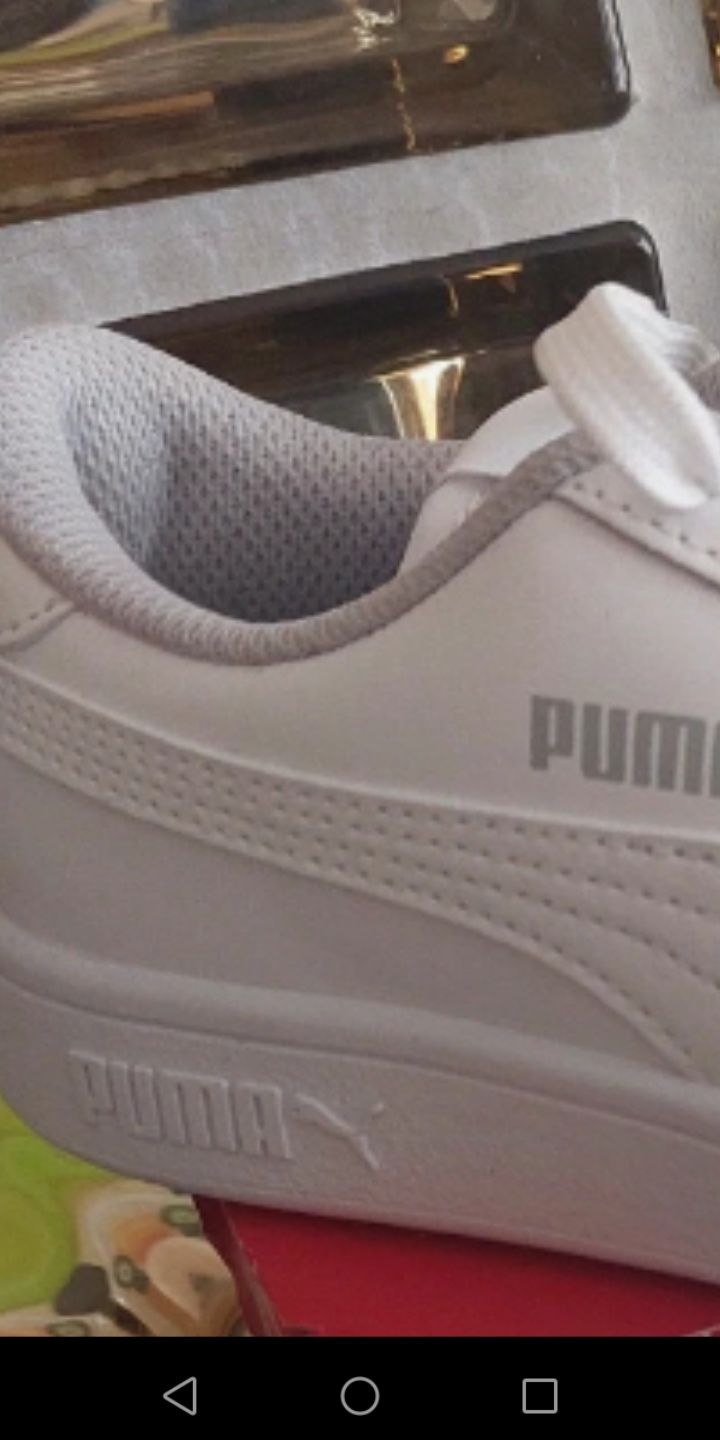 Snakersy białe Puma