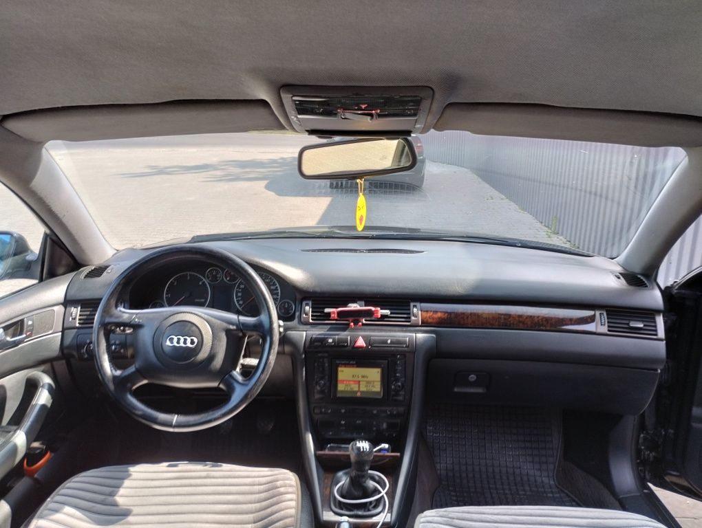 Audi A6C5 2000 2.5 TDI