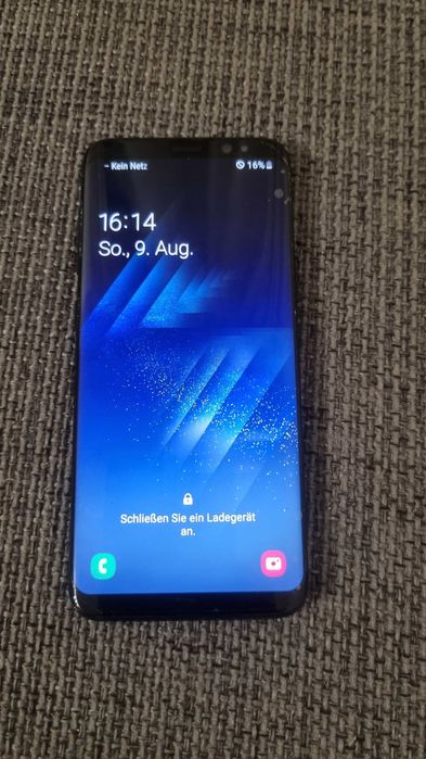 Samstag s8 телефон
