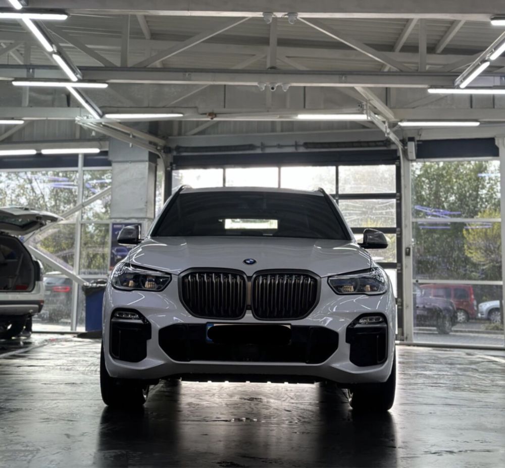 Обвес бампер передний задний BMW X5 G05 M tech М пакет