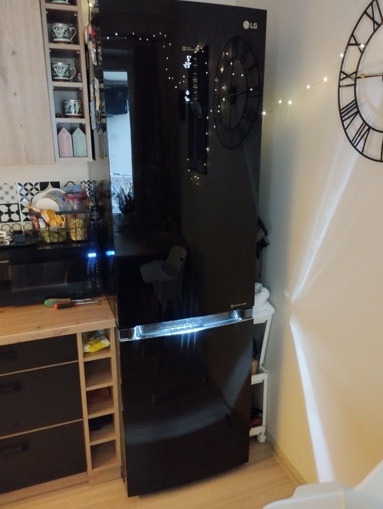 LG GBB940BMQZT elementy lodówki stan bdb.