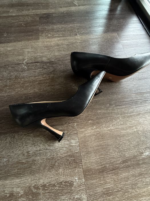 Взуття ( оригінальне )