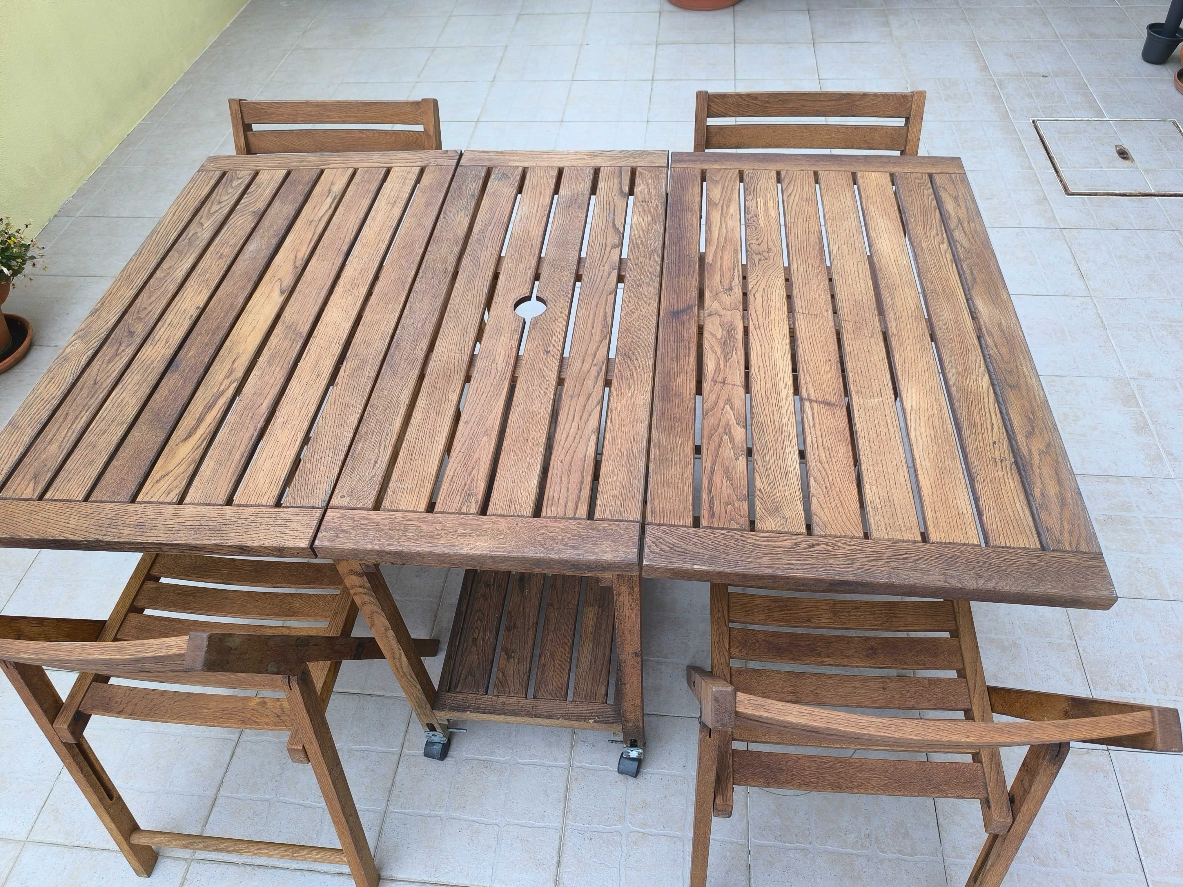 Conjunto de mesa e cadeiras de jardim/varanda