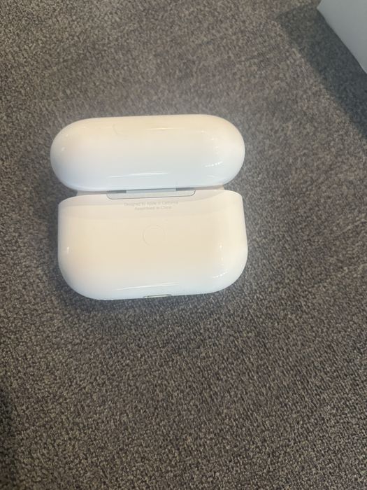 Sluchawki bezprzewodowe airpods pro 2