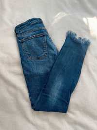 Skinny jeans z przetarciami Zara, rozmiar 34