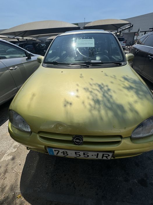 Opel corsa 1.5 ver descriçao (Negociavel)