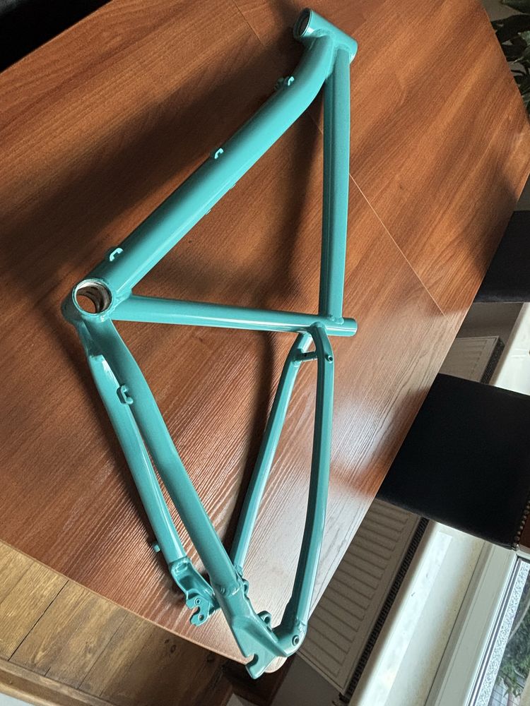 Sprzedam aluminiową ramę do roweru w idealnym stanie (rama MTB)