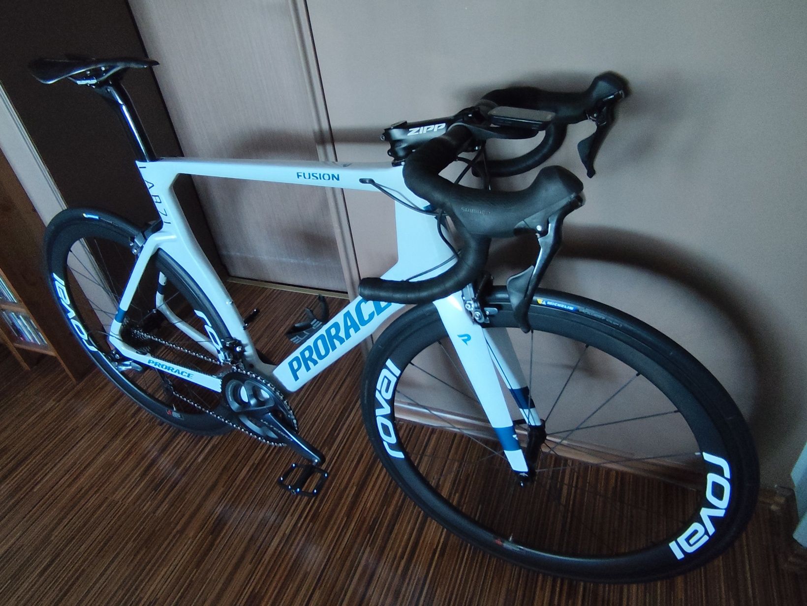 Kierownica 400mm  + mostek 100mm ZIPP Service Course