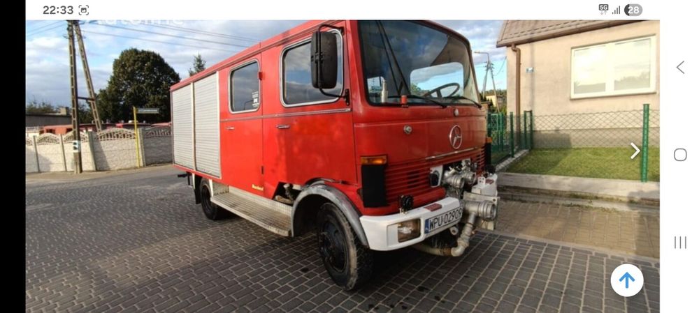 Mercedes 709 LP pożarniczy 9 osób
