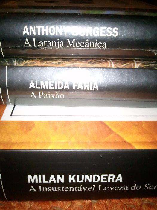 Livros, romances - Milan Kundera, Salmon Rushdie, Cardoso Pires