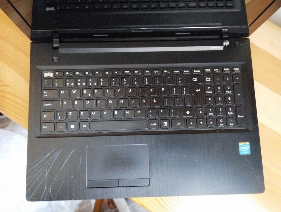Laptop Lenovo G50-30 15,6 " Intel Celeron N 4 GB, uszkodzony