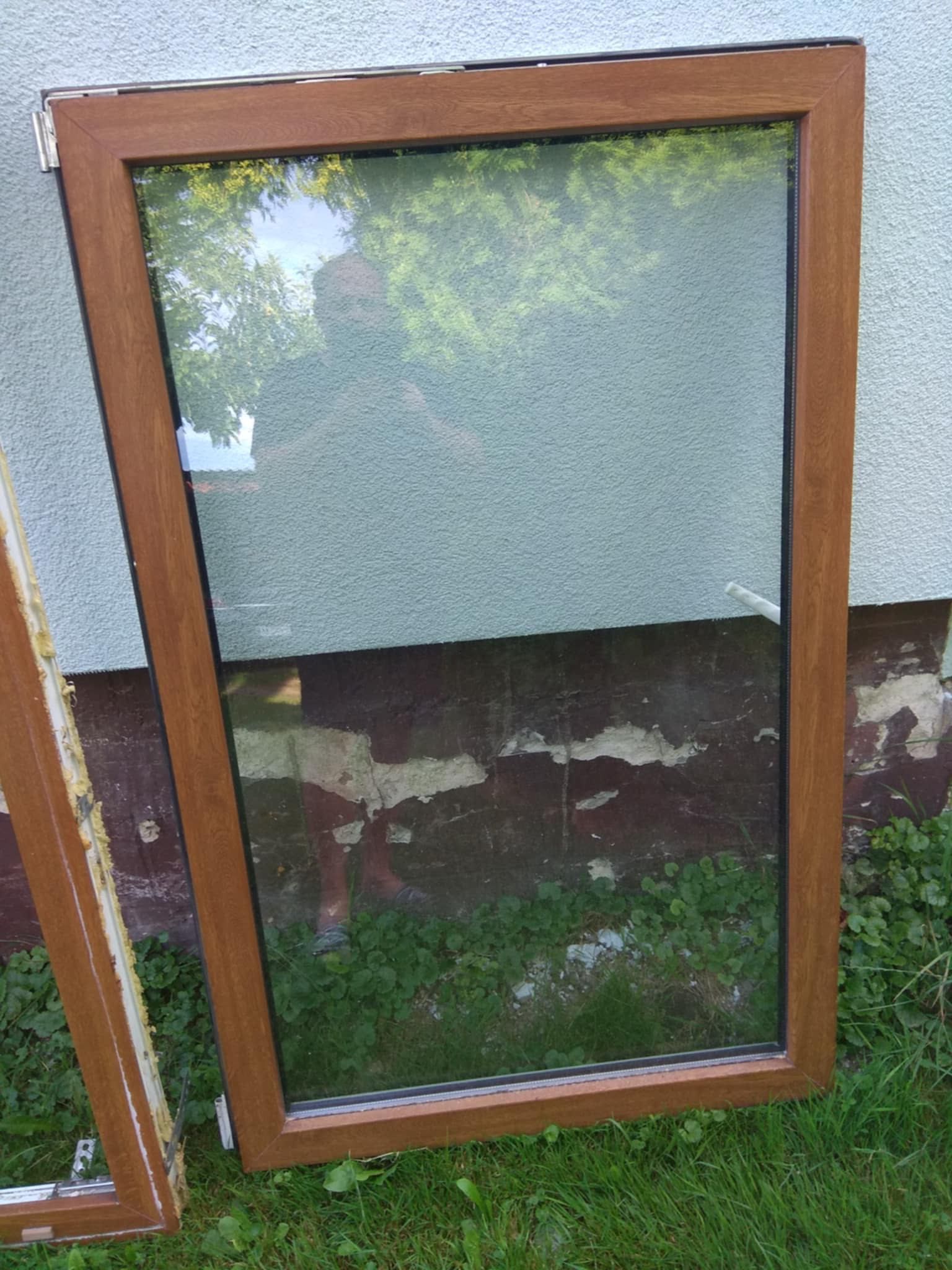 Okno ścienne PCV