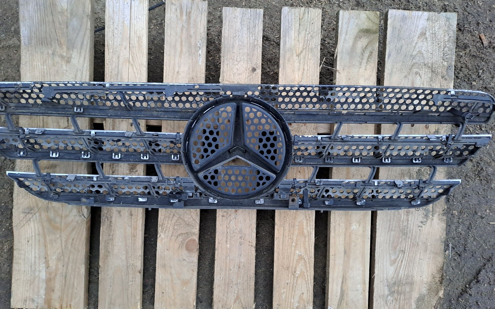 Grill Mercedes ML w163 polift