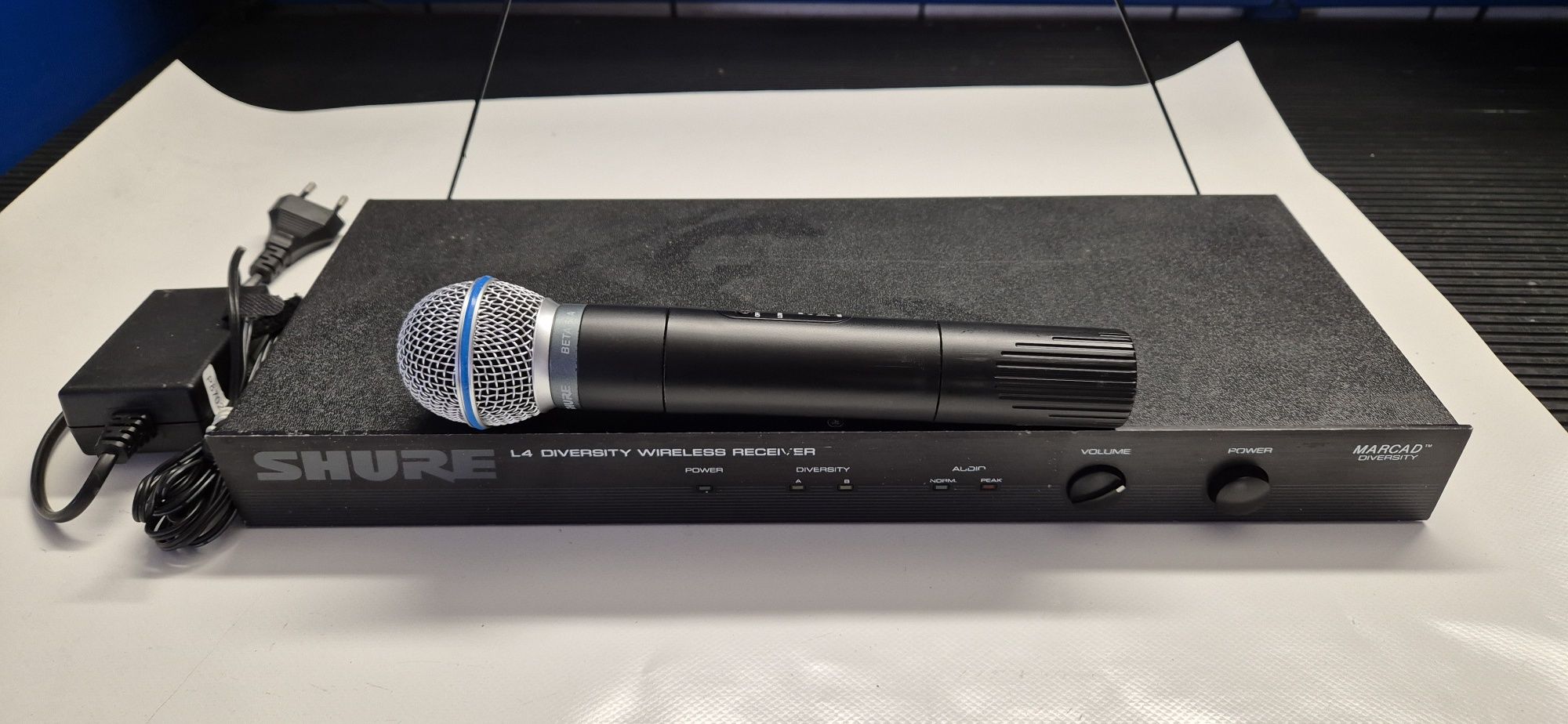 Shure L4/Beta58a
