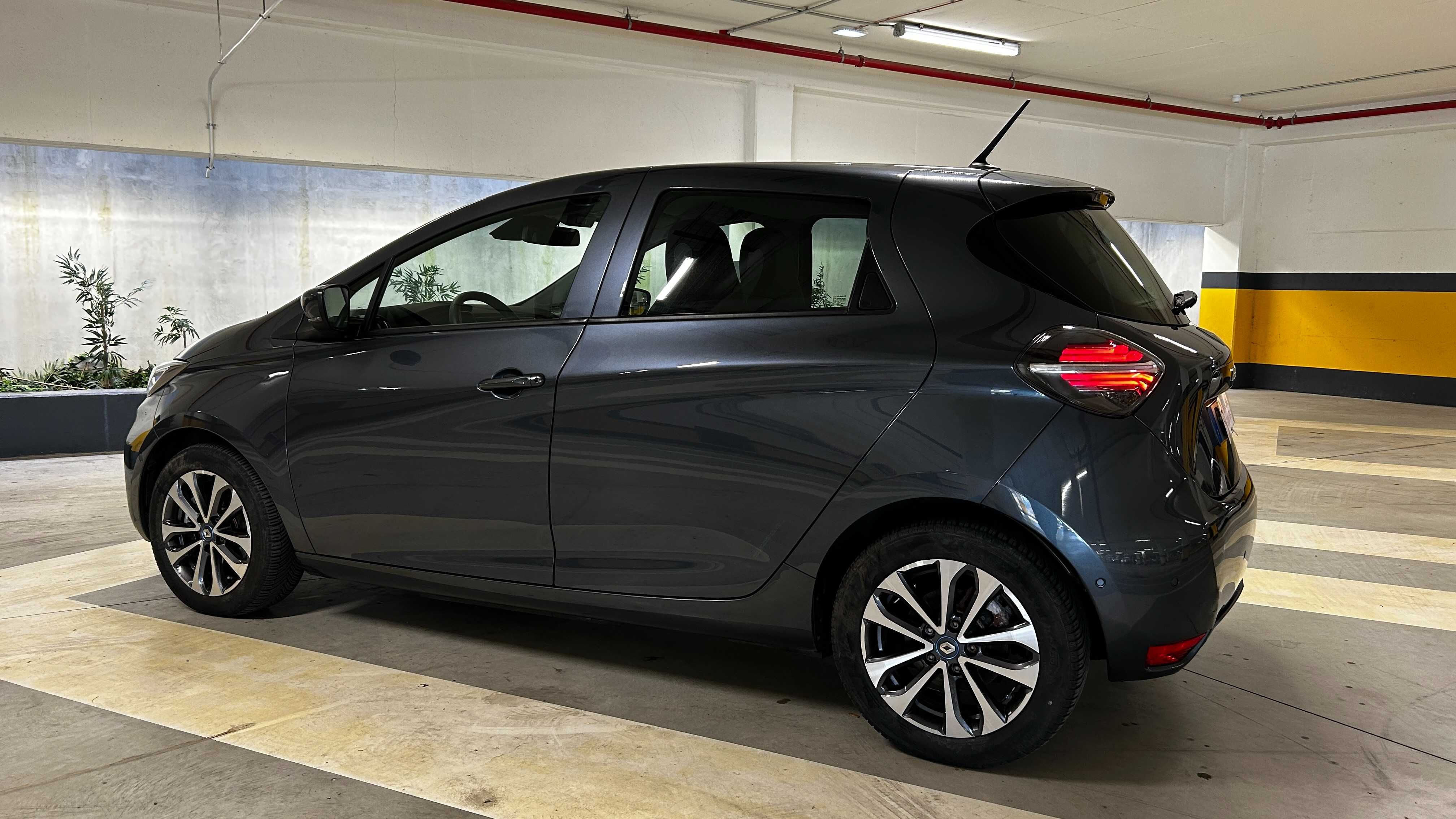 Renault Zoe ZE50 (c/bateria) R135 Intense 52KW 2020