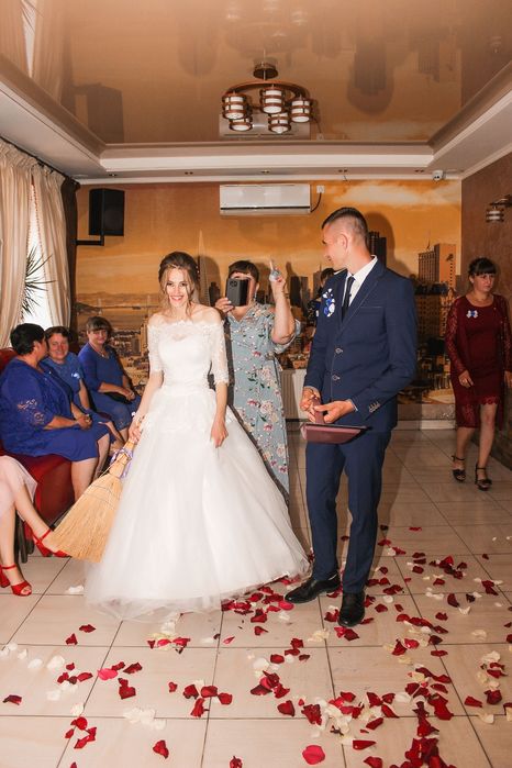 Костюм класичний