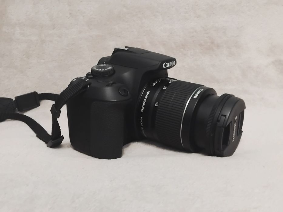 Canon EOS 2000D + Obiektyw 18-55m
