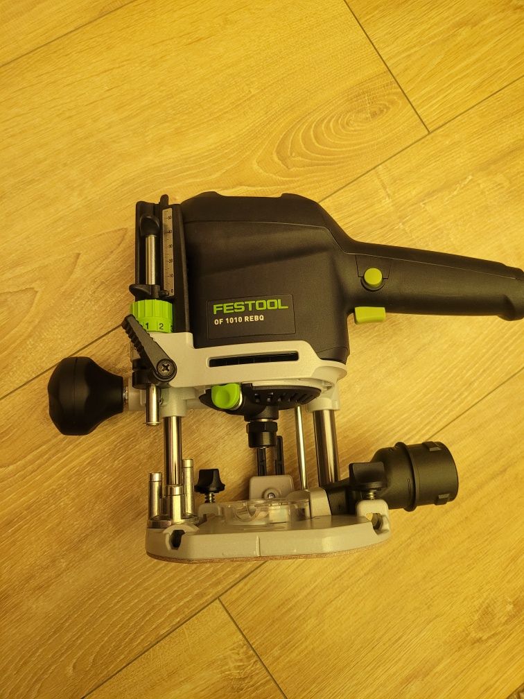 Frezarka górnowrzecionowa Festool OF 1010 REBQ 1010 W