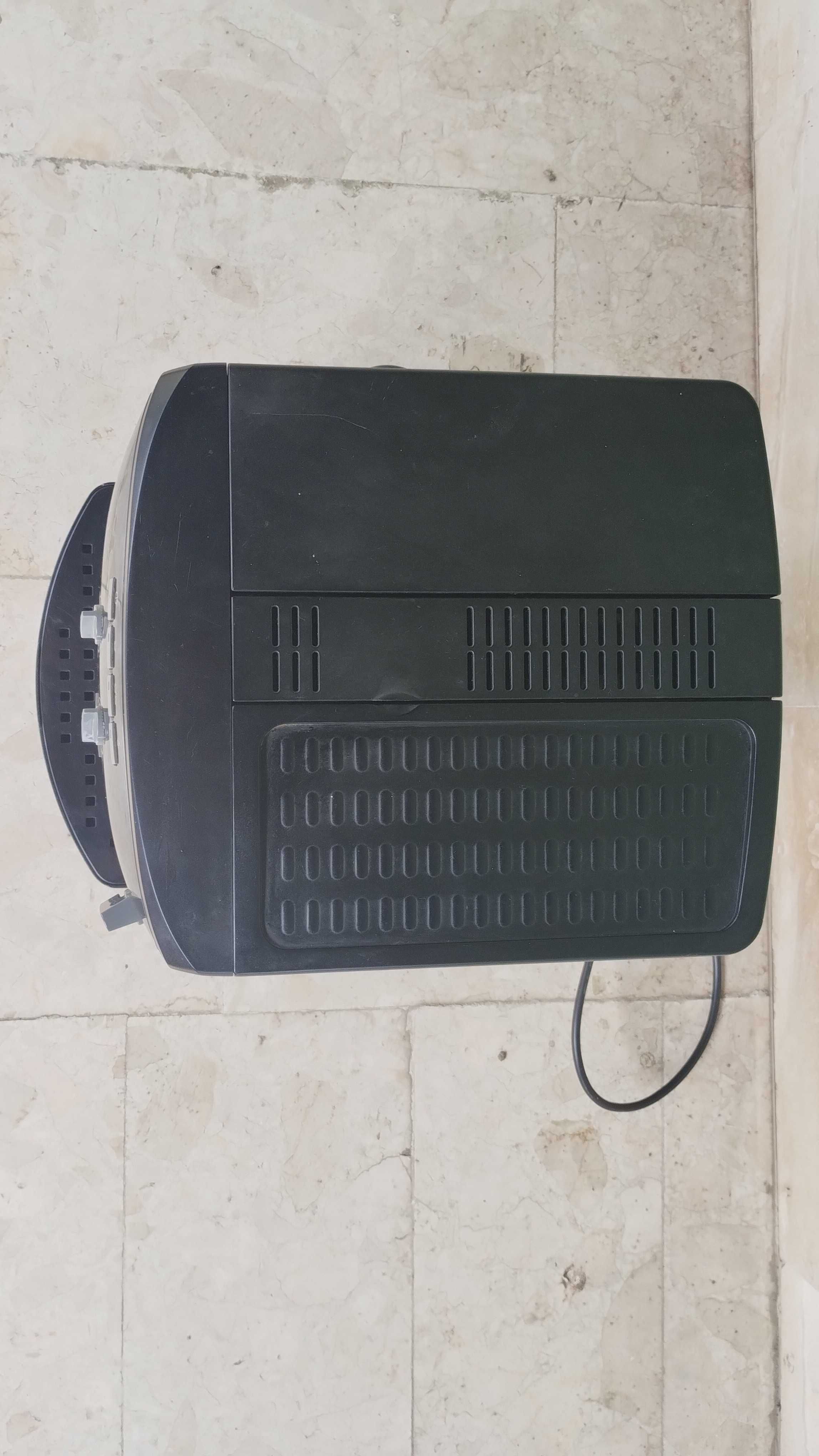 Ekspres do kawy DeLonghi caffe Venezia uszkodzony
