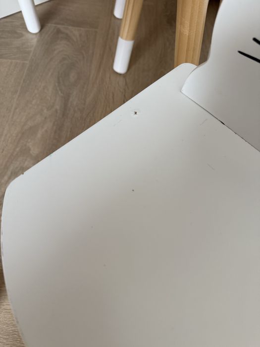 Stolik i krzeselka dla dzieci