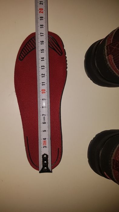 Buty zimowe Adidas Holtanna Snow rozm 27