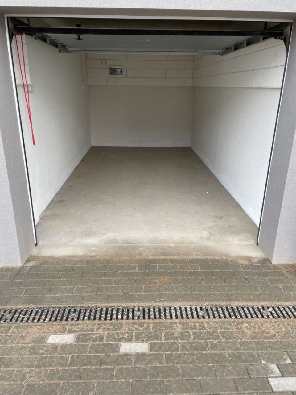 Garaż 16,5m2 wynajem, Auto lub Magazynek- os. Bartąg, Olsztyn, Jaroty