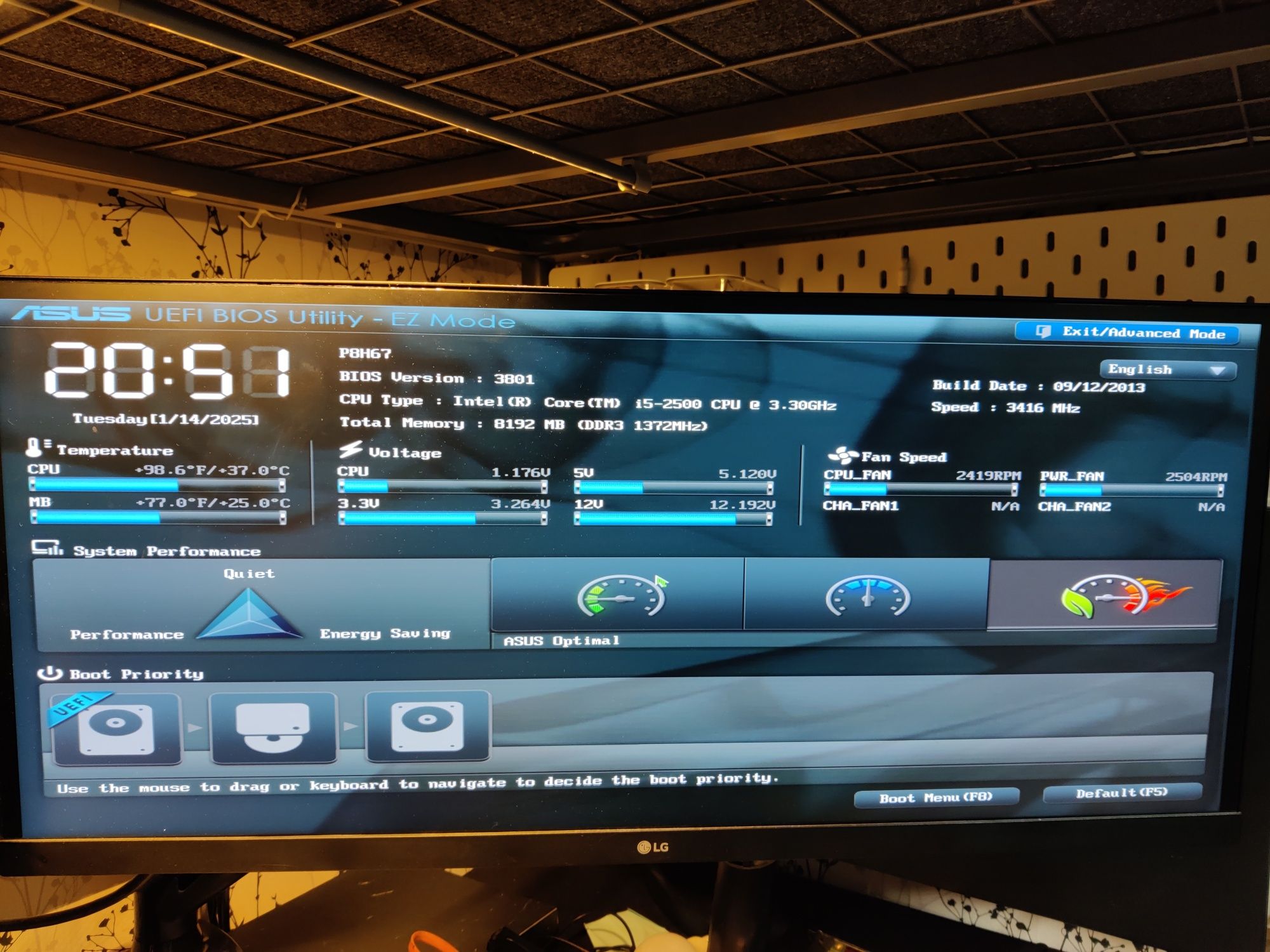 Komputer stacjonarny ASUS P8H67 i5 2500k Thermaltake  DH202 GTX560ti