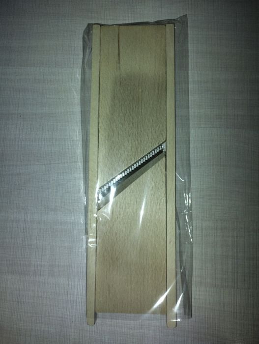 Терка для корейської моркви