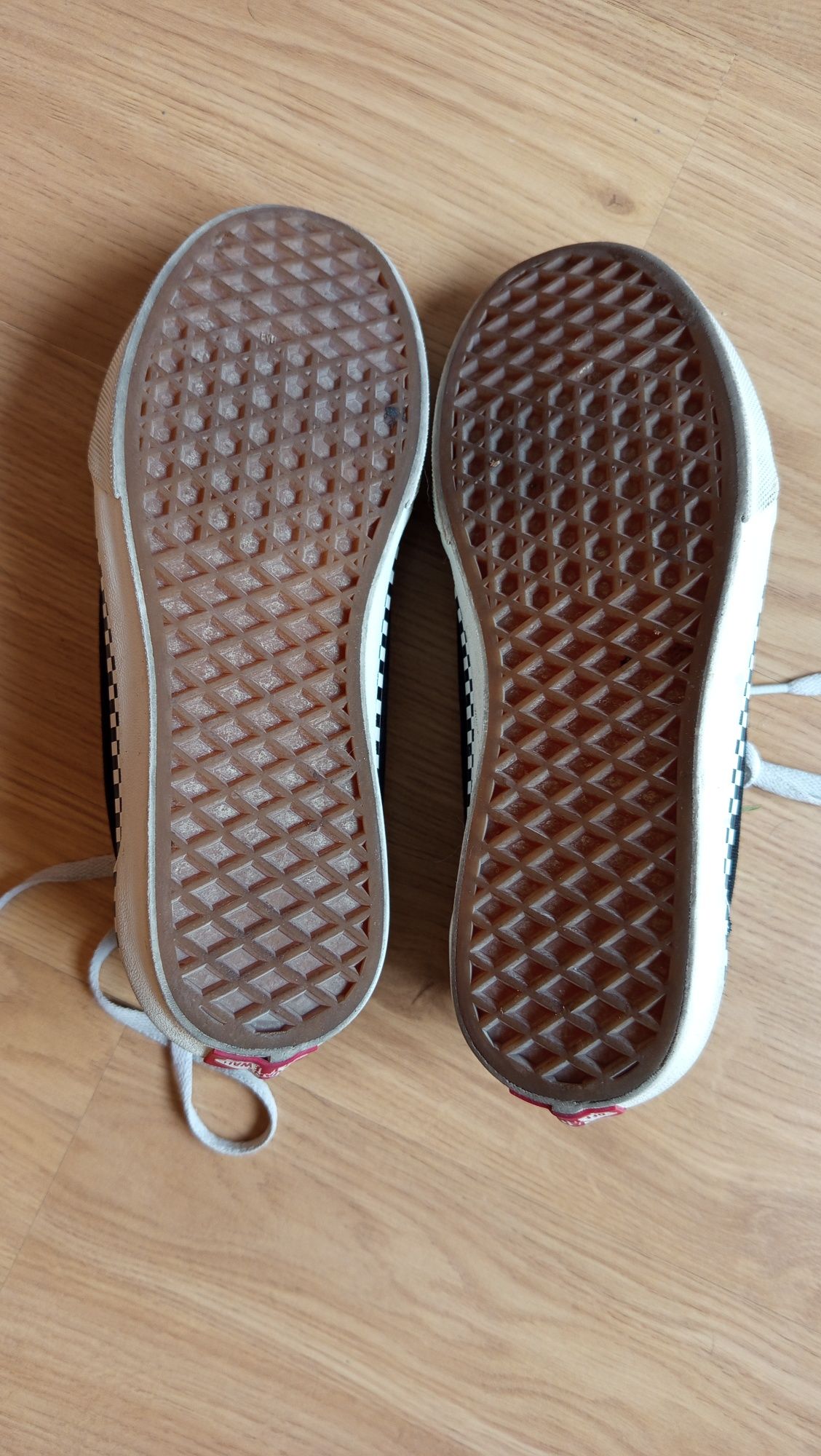 Sapatilhas Vans Ward Dw tamanho 39