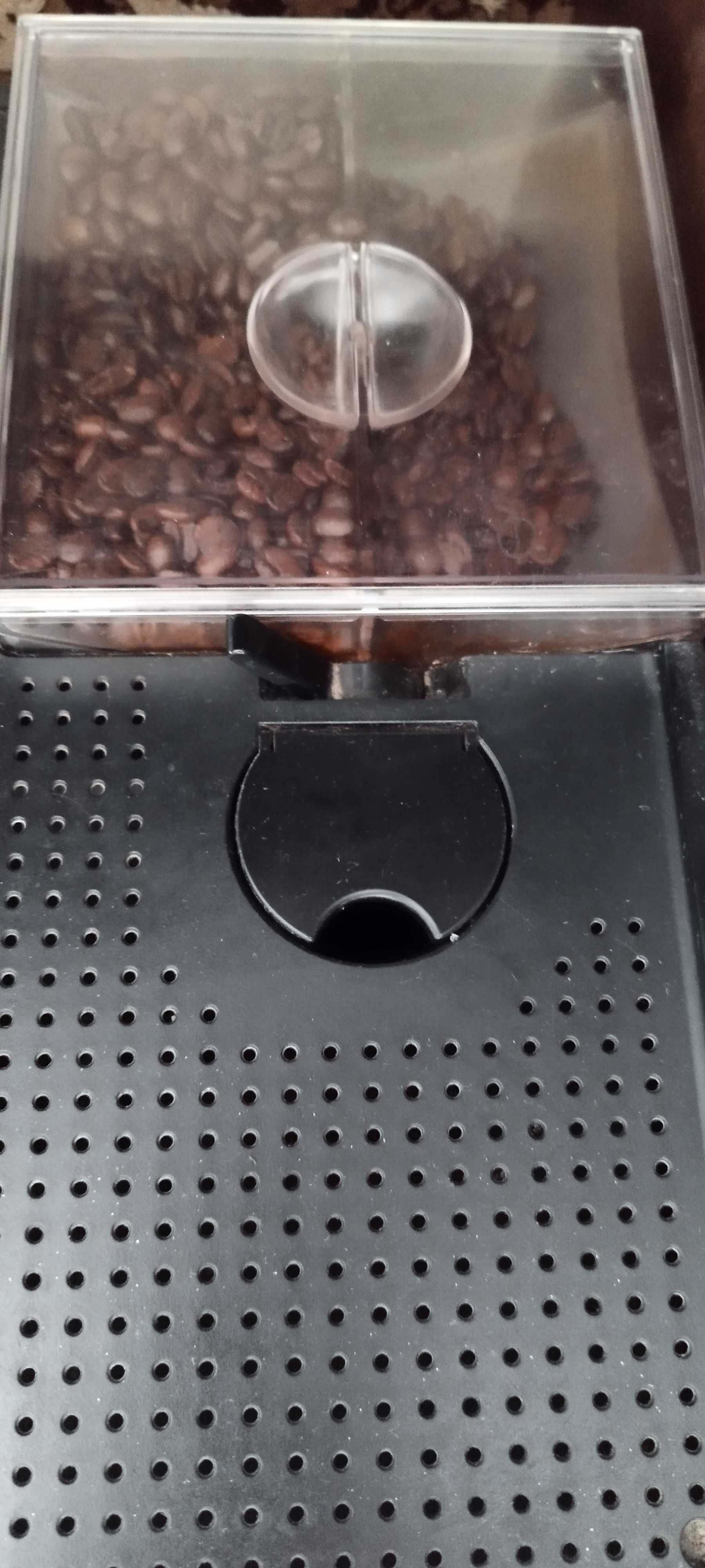 Ekspres do kawy melitta plus gratis spieniacz do mleka