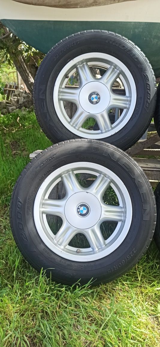 Диски BMW R15 + резина Nexen 225*60 R15 M+S