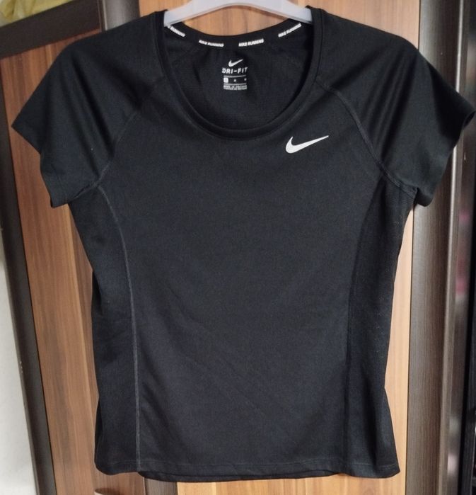 Koszulka damska Nike Dri Fit rozmiar M stan idealny