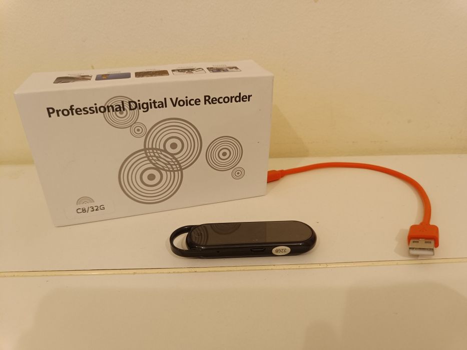 Profesjonalny dyktafon z kamerką szpiegowski